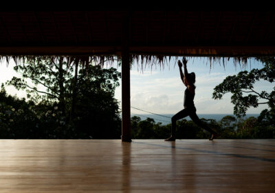 Yoga en plein air à Koh Samui : les meilleurs spots pour pratiquer